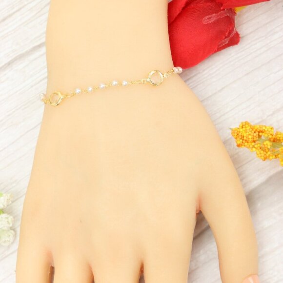 "Trendy Handmade Bracelet – A Thoughtful Gift for Girls & Women | UNVRC1332 - Picture 3 of 10